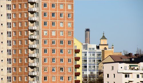 Ein hohes
Haus